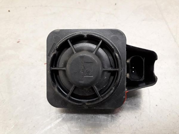 Alarm system siren