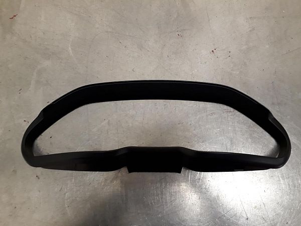 Instrument cluster surround PEUGEOT 2008 I (CU_)
