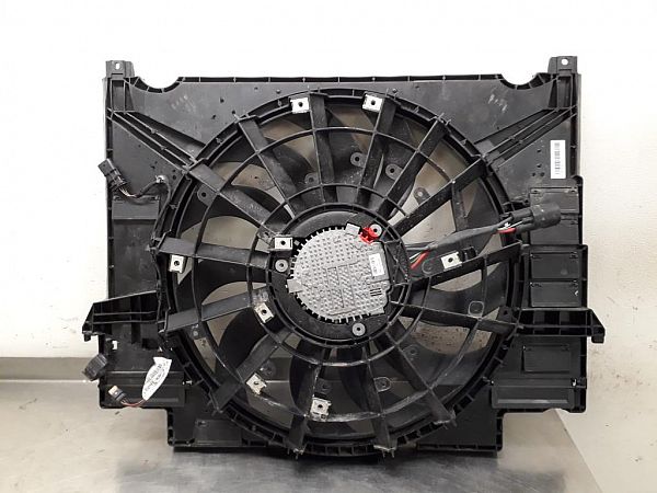 Radiator fan electrical JAGUAR F-PACE (X761)