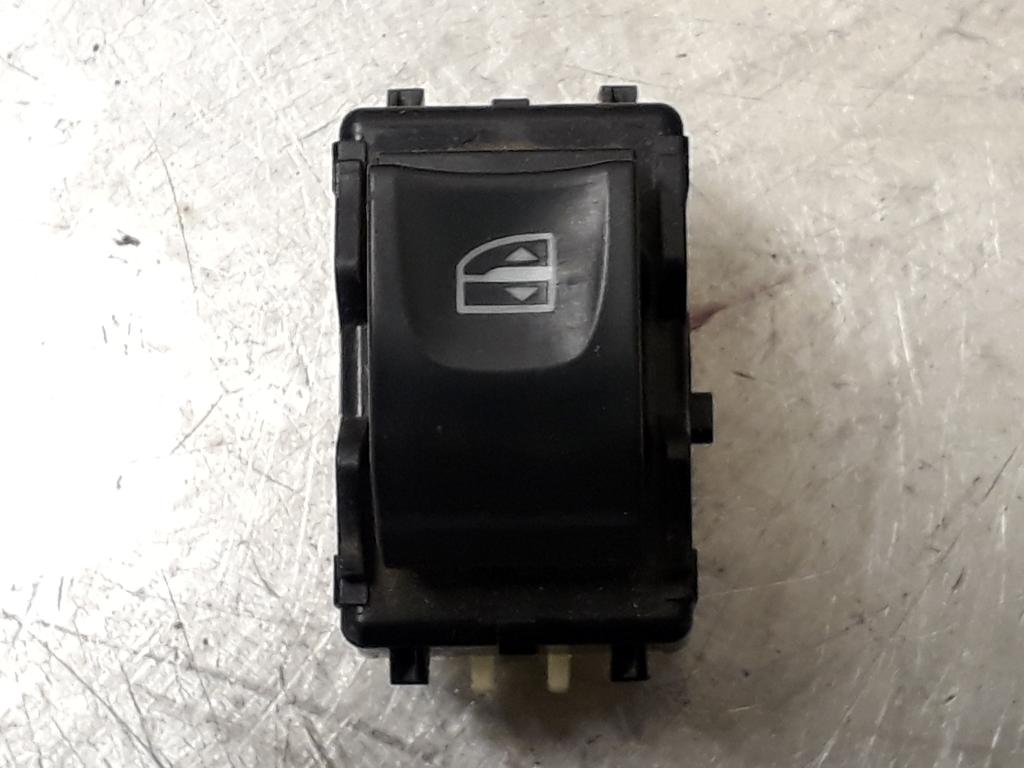 Bouton Vitres electriques DACIA DUSTER (HS_)