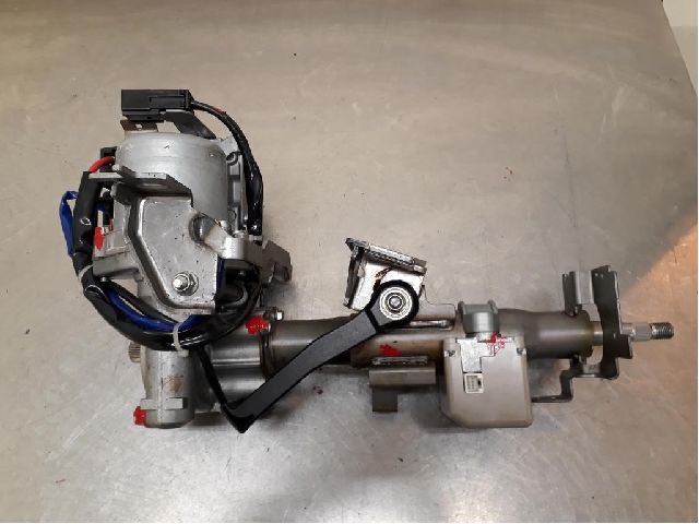 Ratstamme komplet NISSAN JUKE (F15)