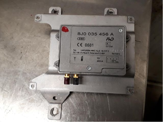 Wzmacniacz antenowy AUDI R8 (422, 423)