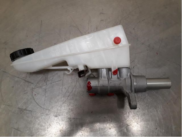 Brake - Master cylinder TOYOTA PROACE VERSO (MPY_)