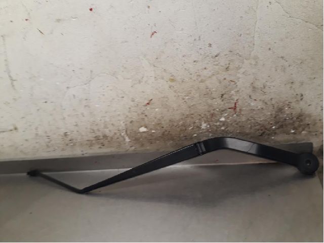Windshield wiper blade
