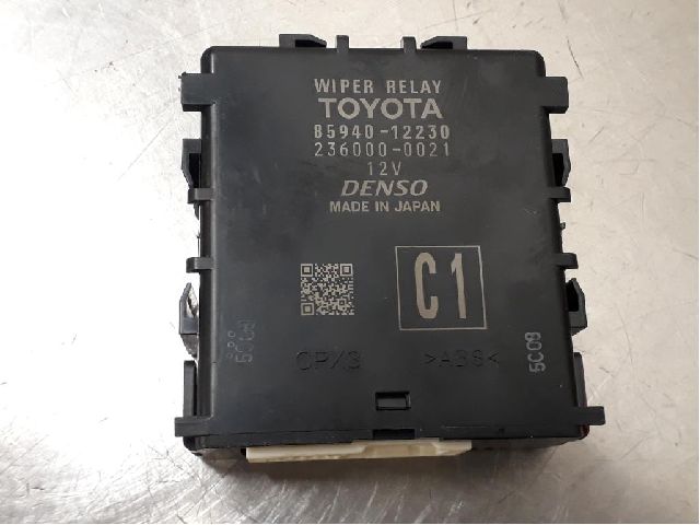 Relæ - visker TOYOTA COROLLA Hatchback (_E21_)