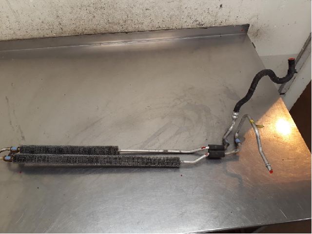 servo refroidisseur d'huile VOLVO V70 III (135)