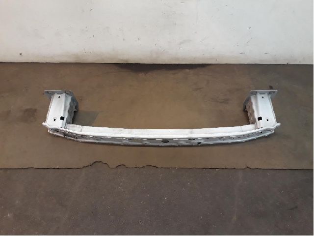 Bumperbalk voor LAND ROVER DISCOVERY SPORT (L550)