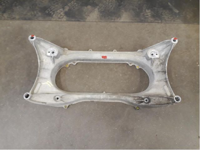 Subframe LEXUS IS III (_E3_)