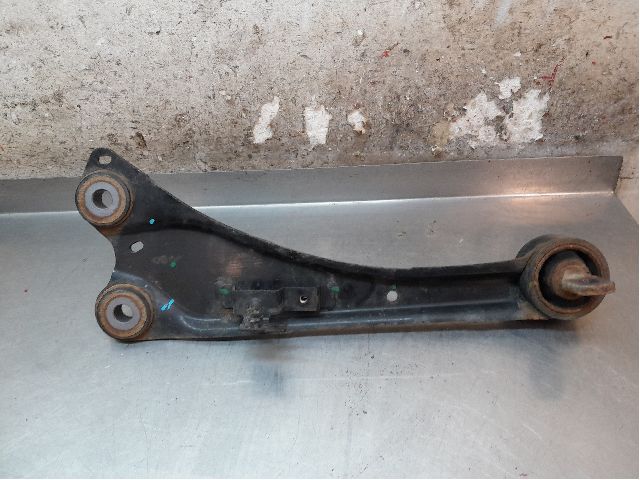 Bærearm bag TOYOTA AURIS (_E18_)