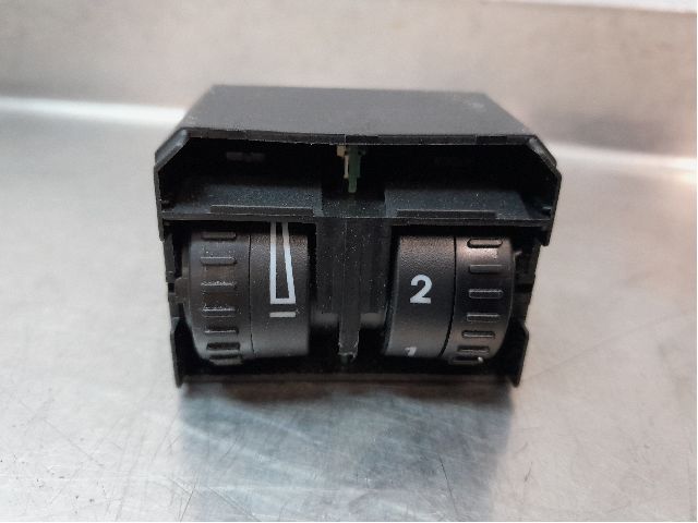 Leuchtweitenregulierungsschalter VW CADDY IV Box (SAA, SAH)