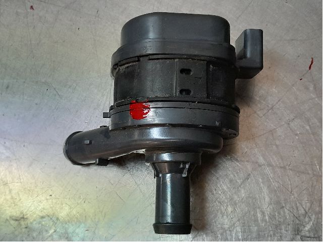 Circulation pump VOLVO XC90 II (256)