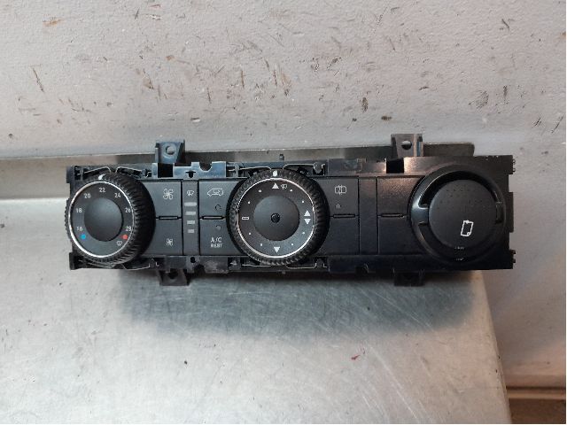Aircondition boks VW CRAFTER 30-35 Bus (2E_)