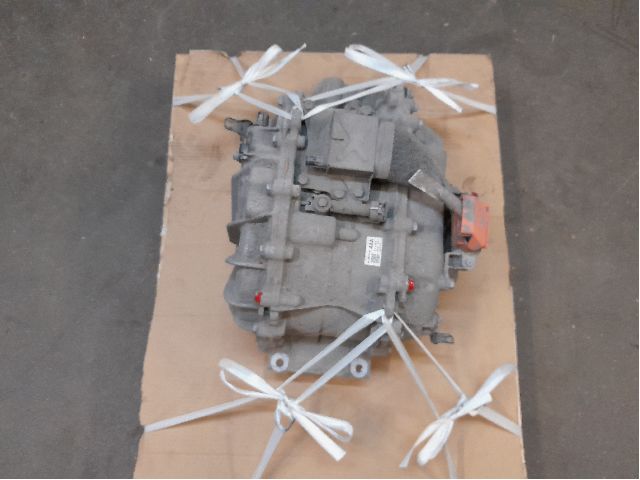 Elektromotor hinten TOYOTA