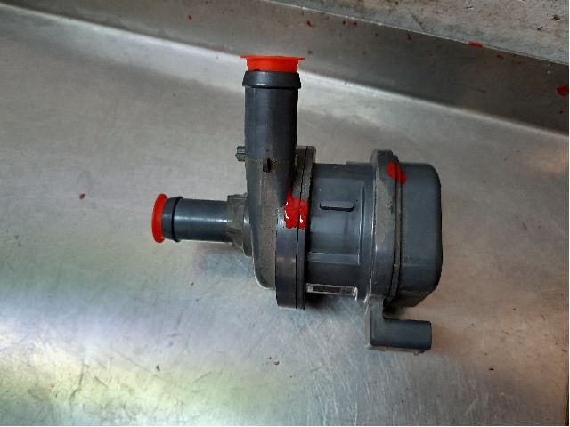 Water pump VOLVO XC60 II (246)