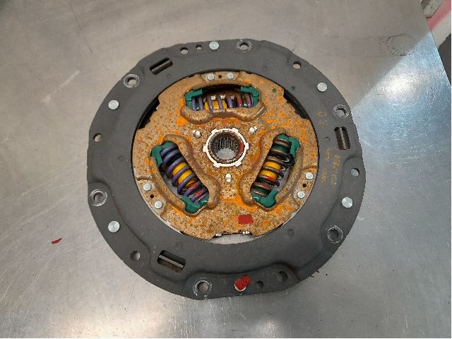 Kupplungsscheibe TOYOTA COROLLA Hatchback (_E21_)