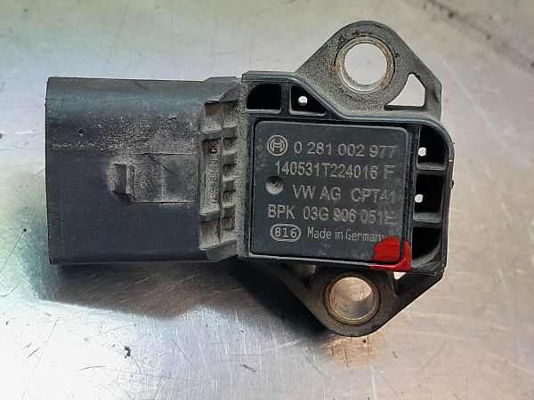 common rail (Injectie) / Verstuiver Brug VW TRANSPORTER Mk V Platform/Chassis (7JD, 7JE, 7JL, 7JY, 7JZ,