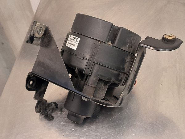 Sekundärluft-Einspritzpumpe PORSCHE 911 (996)