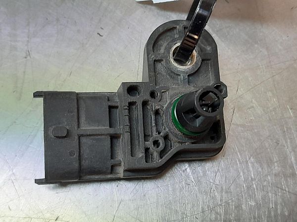 Unterdrucksensor RENAULT CAPTUR I (J5_, H5_)