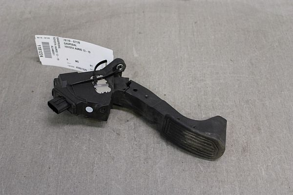 Speederpedal TOYOTA AURIS Estate (_E18_)