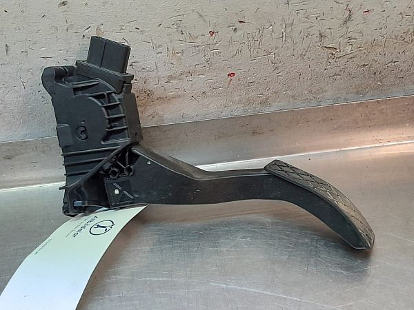 Speederpedal VW GOLF VII (5G1, BQ1, BE1, BE2)