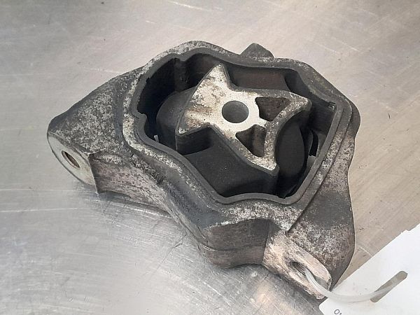 motorophæng / motorfæste VOLVO XC60 (156)