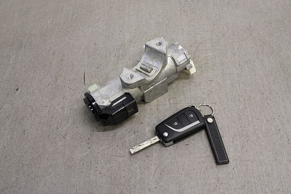 Gear- - tændingslås TOYOTA YARIS CROSS (MXP_)
