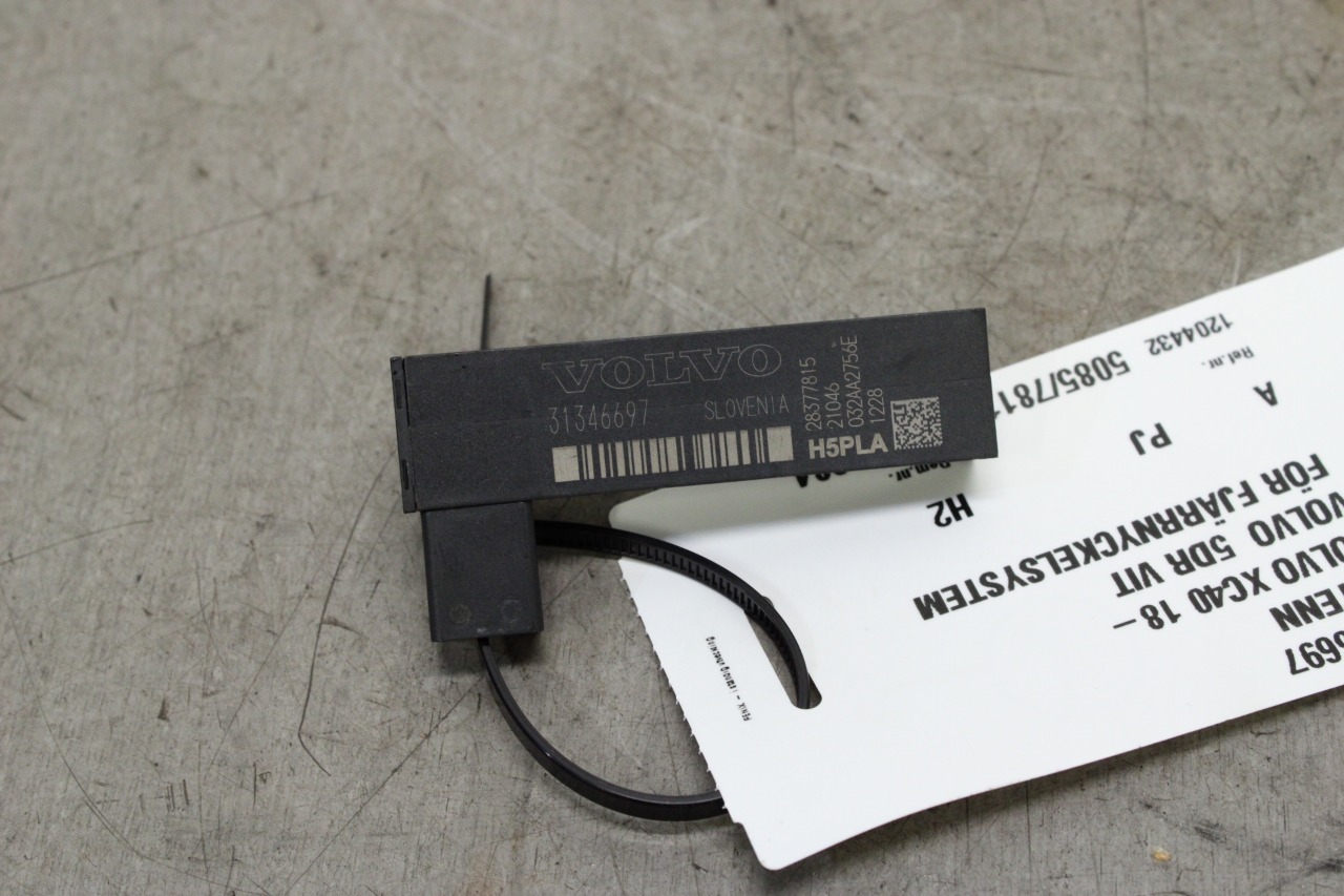 Antennae VOLVO XC40 (536)
