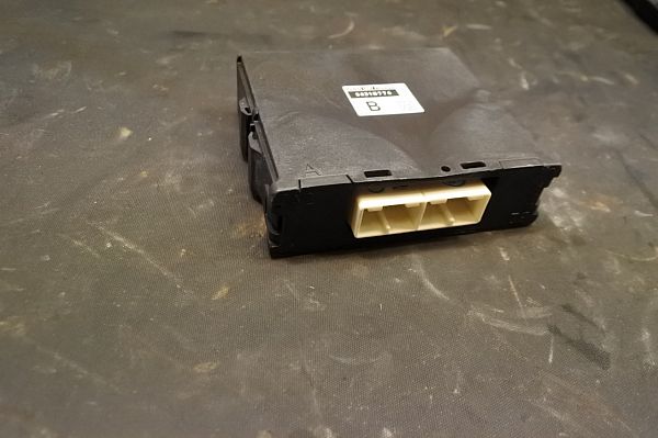 Parkeringsbremsemodul / styrboks (EPB) MITSUBISHI OUTLANDER III (GG_W, GF_W, ZJ, ZL, ZK)