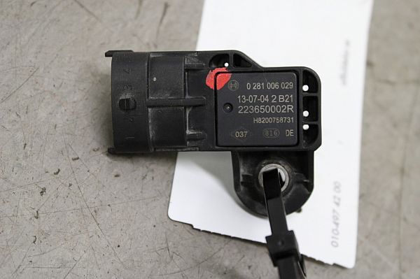 Unterdrucksensor RENAULT CAPTUR I (J5_, H5_)