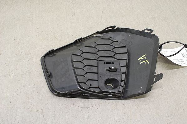 Kølergitter AUDI A3 Sportback (8YA)