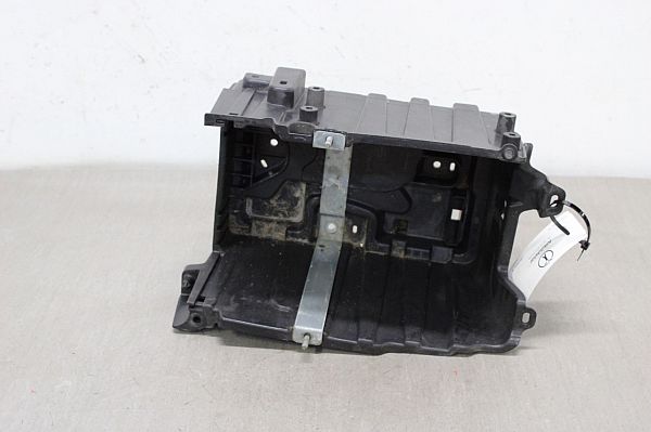 Accubak FORD FIESTA VII (HU, HF)