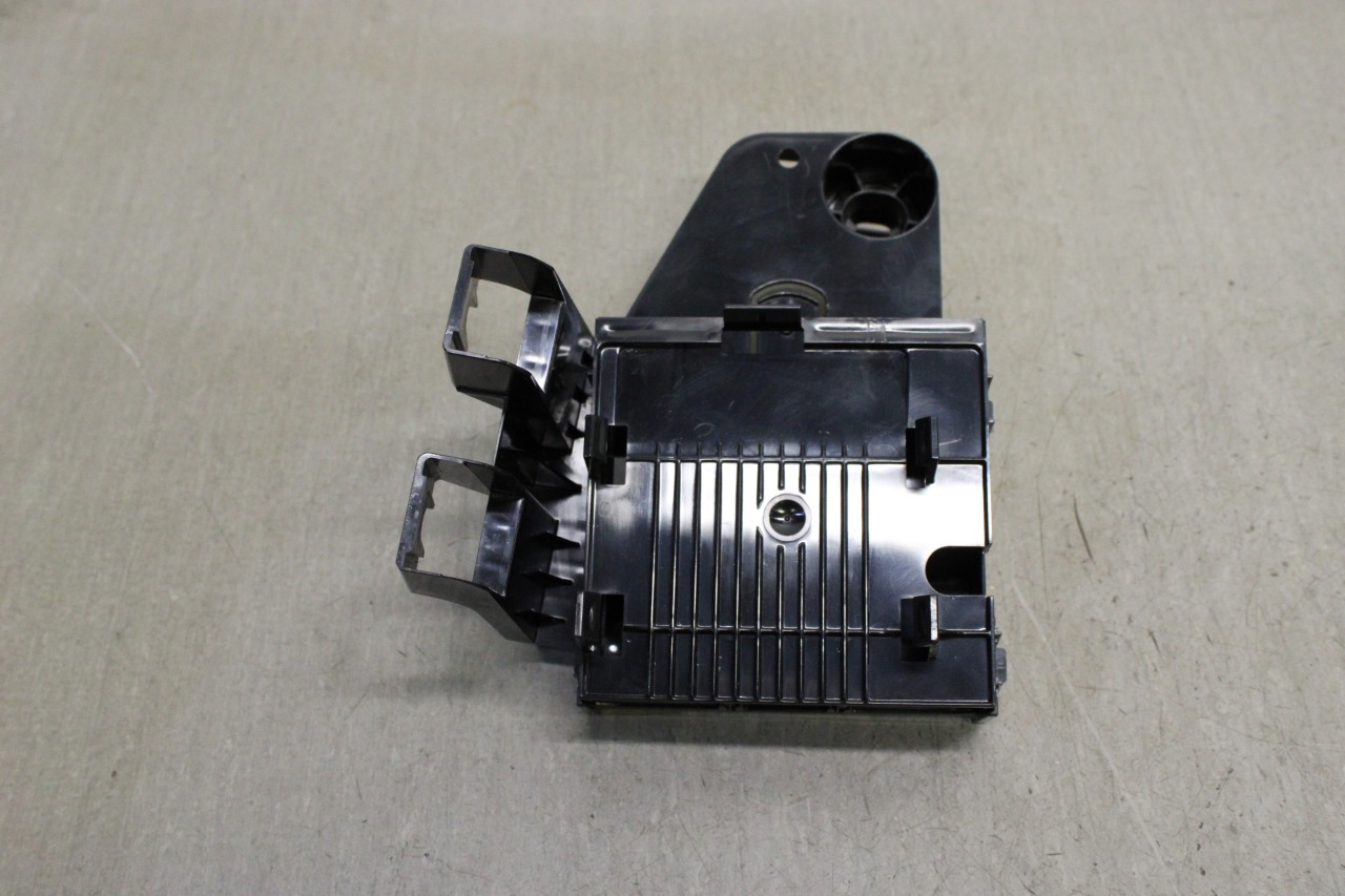 Tailgate control unit POLESTAR POLESTAR 2