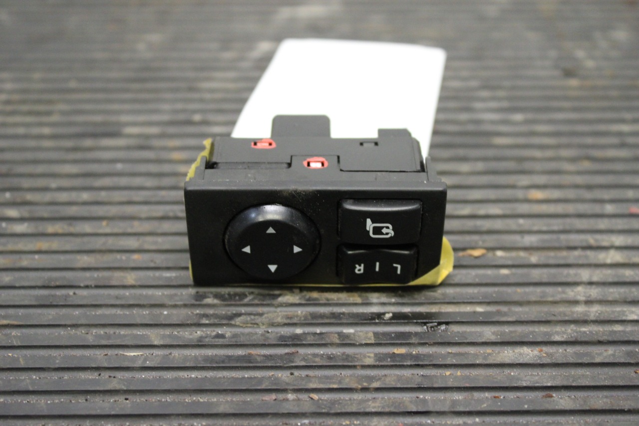 ほしです 8-97406182-0 5SPEED BLACK LEATHER GEAR SHIFT KNOB FOR ISUZU