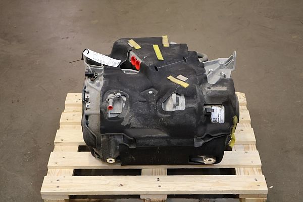 Brugt Volvo Xc40 - Motor - elektrisk - bag - Autoparts24