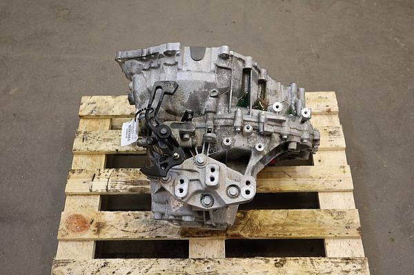 Schaltgetriebe VOLVO XC40 (536)