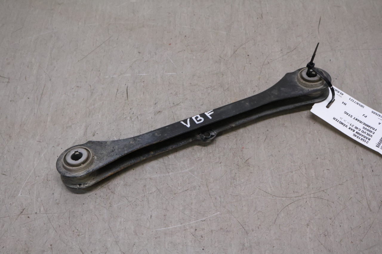24らぶ品 2022-2023 VOLVO XC60 FRAME NEW OEM 31684241 | eBay
