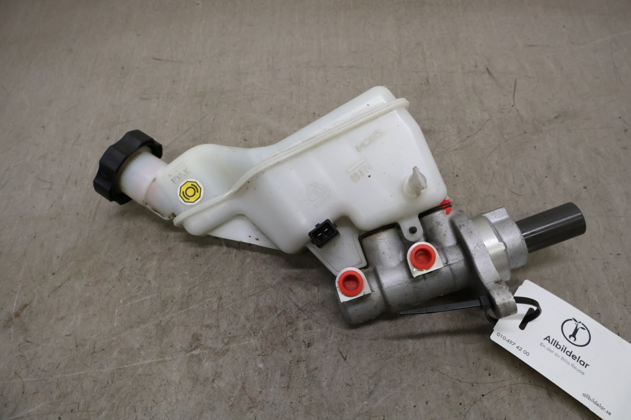 専用 reomaru3 58510-3Z000 : Brake - Master cylinder - Autoparts24