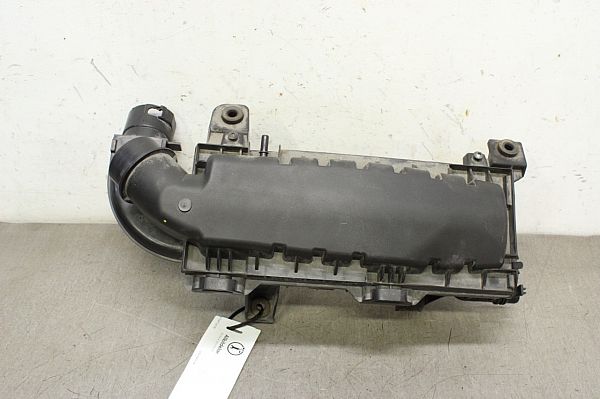 Filtr powietrza PEUGEOT 5008 (0U_, 0E_)