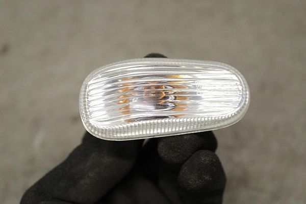 Seiten Blinker-Kotflügel SAAB 9-5 Estate (YS3E)