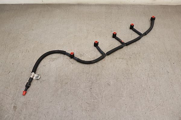 Fuel return line