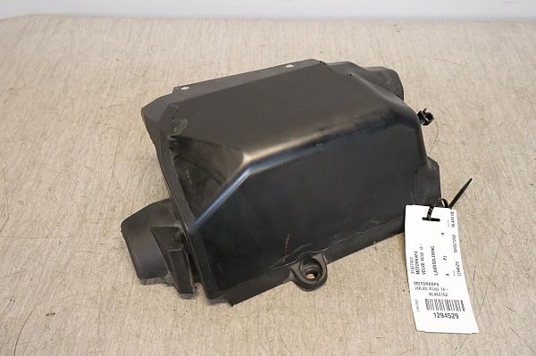 Motorabdeckung VOLVO XC60 II (246)