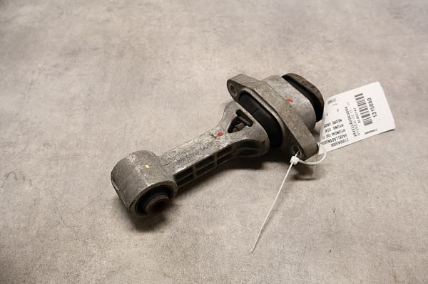 Engine mount bracket