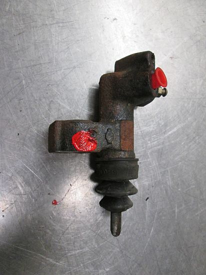 Koppeling hulp cilinder of Druklager NISSAN PRIMERA (P12)