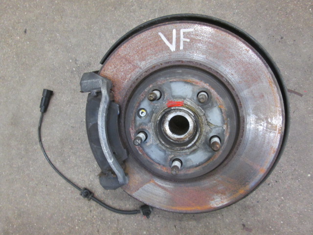 Spindle - front SAAB 9-5 (YS3G)