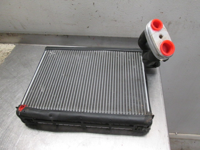 Refroidisseur d'air à l'intérieur AUDI A6 (4F2, C6)