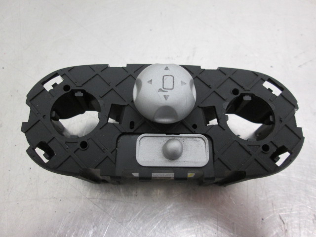 Lusterka boczne – pokrętło przełącznika regulacji MINI MINI (R50, R53)