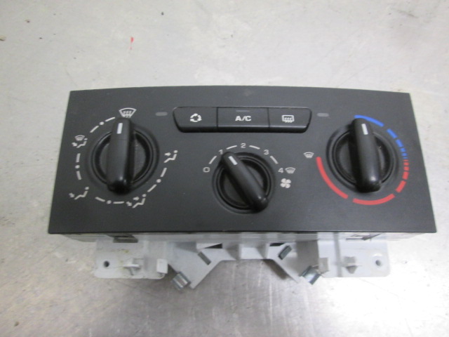 Panel klimatyzacji FIAT SCUDO Box (270_, 272_)