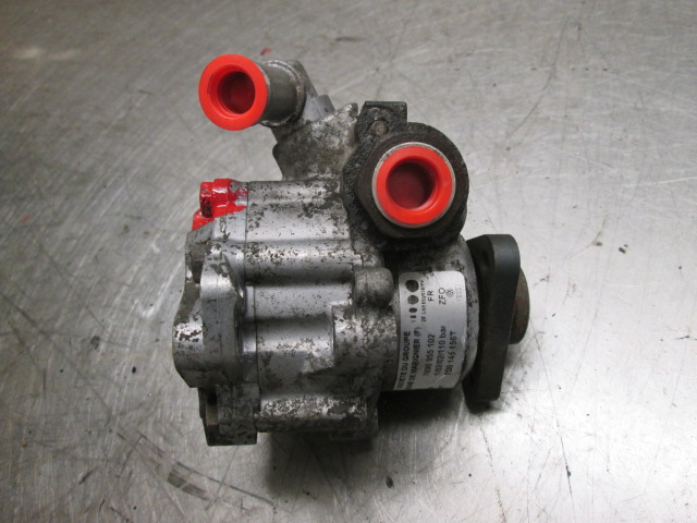 8D0-145-156-TX : Servopumpe - Autoparts24