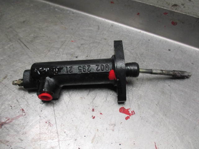 Koppeling hulp cilinder of Druklager MERCEDES-BENZ SPRINTER 3-t Platform/Chassis (903)