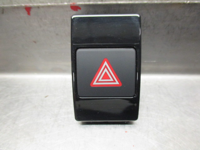Interrupteur de danger AUDI A7 Sportback (4GA, 4GF)